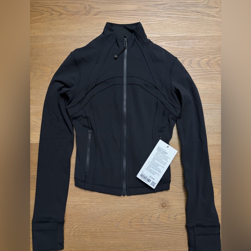 Lululemon Black Define Cropped Jacket Size 4